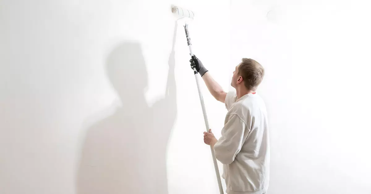 What Should I Consider When Hiring A House Painter